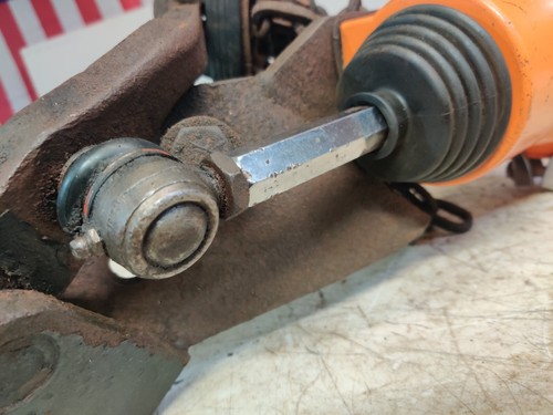 1 Insta-Chain Automatic Tire Chains - Picture 12 of 16