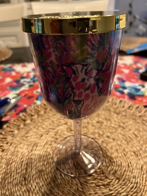 Lilly Pulitzer Acrylic Wine Glass With Screw On Cover | eBay