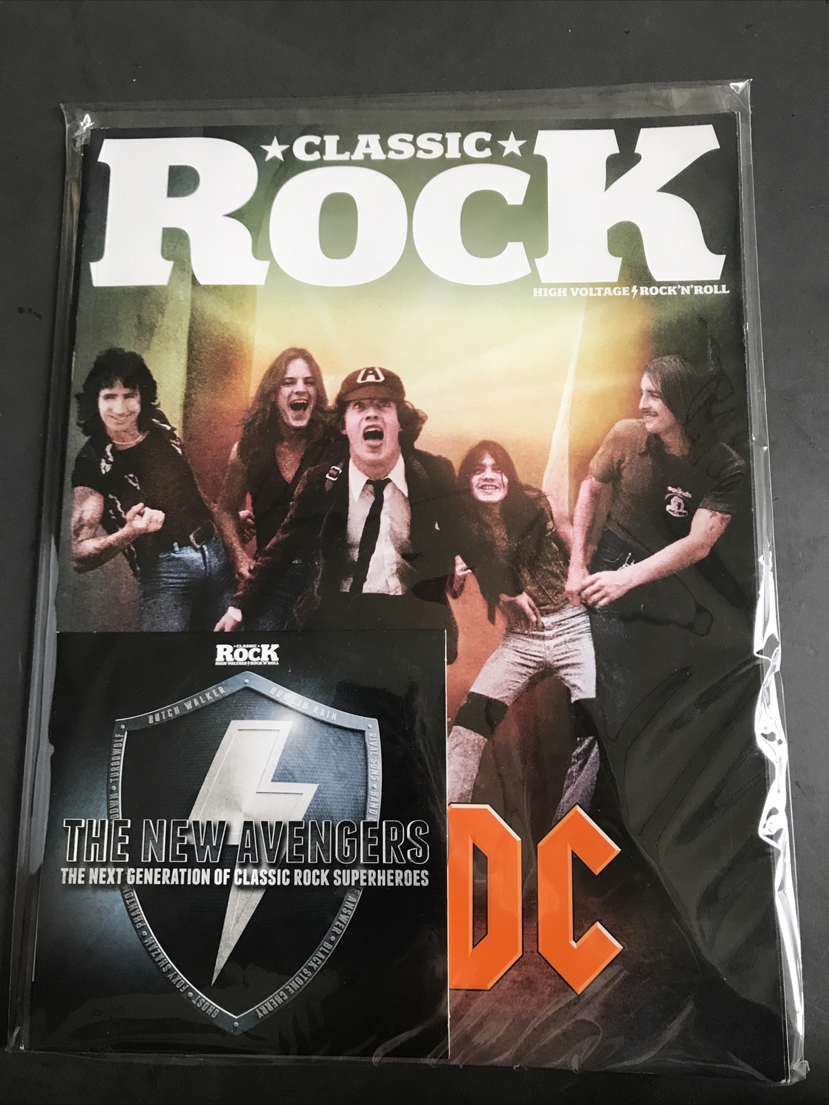 CLASSIC ROCK Magazine May 2012 - AC/DC - IRON MAIDEN - MONTROSE-TOMMY ...