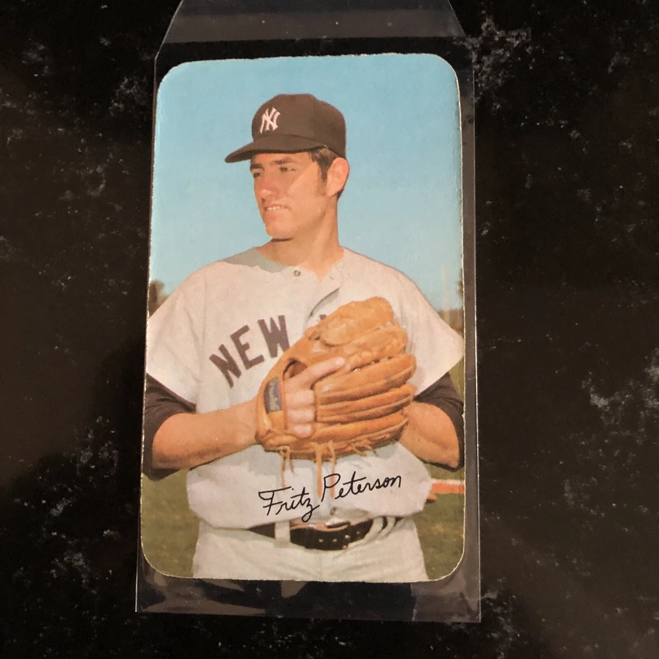 1971 Topps Super Fritz Peterson #13 - Image 3 of 4