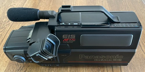 VHS to Digital: The Evolution of Home Video and How to Convert Your Old Tapes in 2023 35 Panasonic CCD Omni Movie VHS Camcorder FLOATING LENS PV-460D with HARD Case | eBay