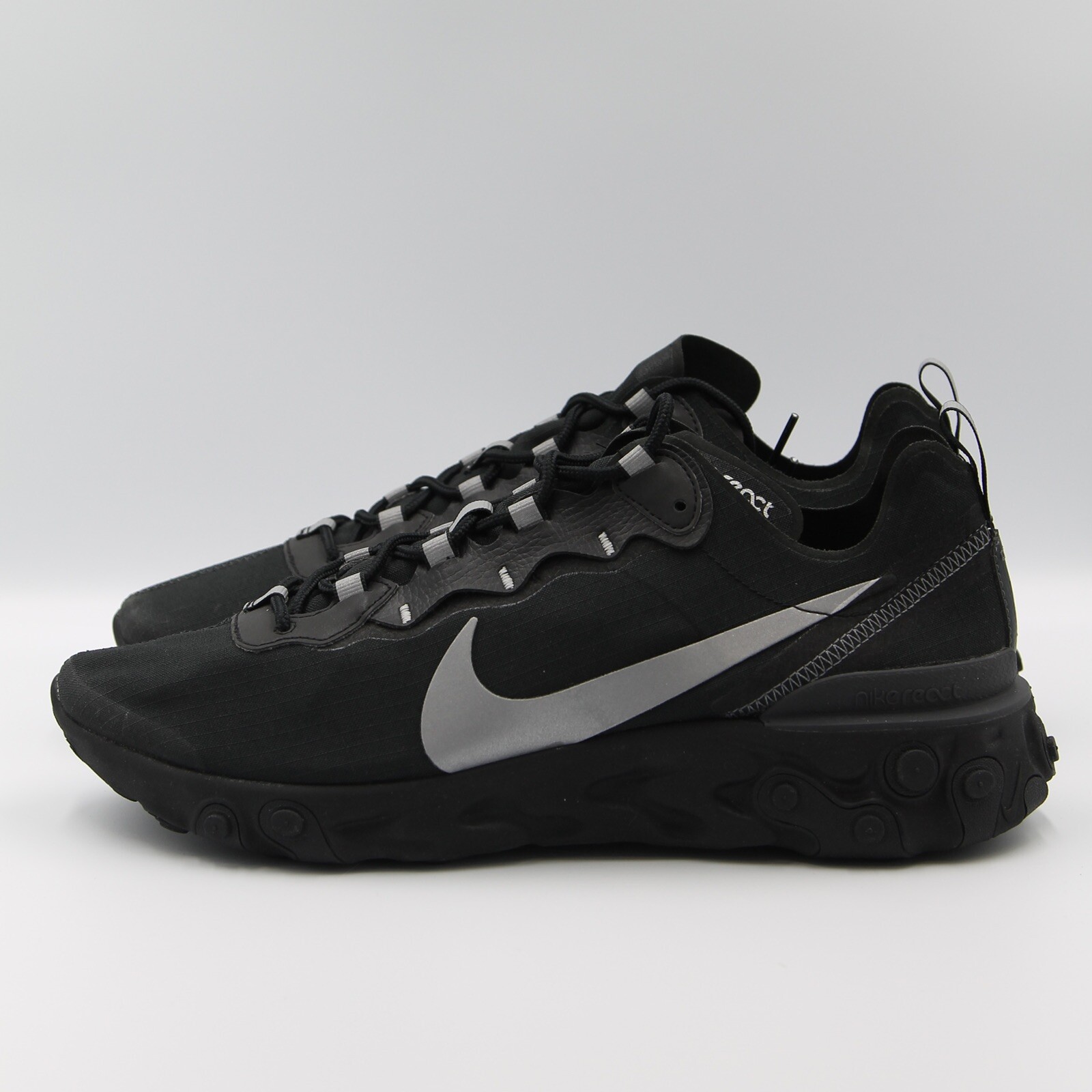 nike react 55 all black