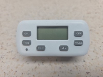LITESUN Digital Plug In Outlet Timer Clock Model LTS-T21
