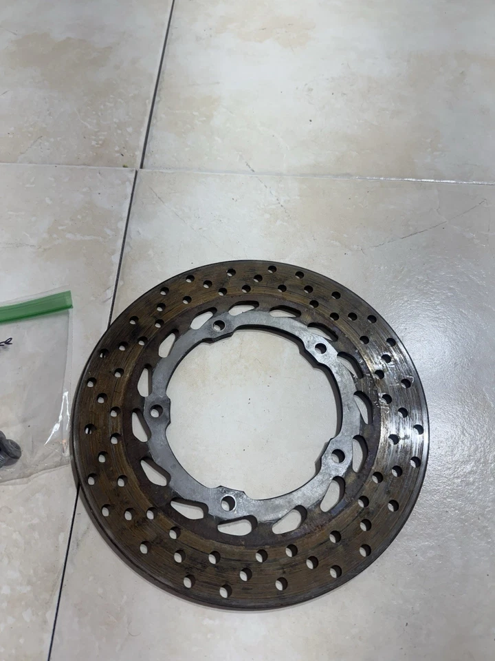 Rotor de freno trasero Yamaha Fz6r 2009-2017 Foto 2 de 4