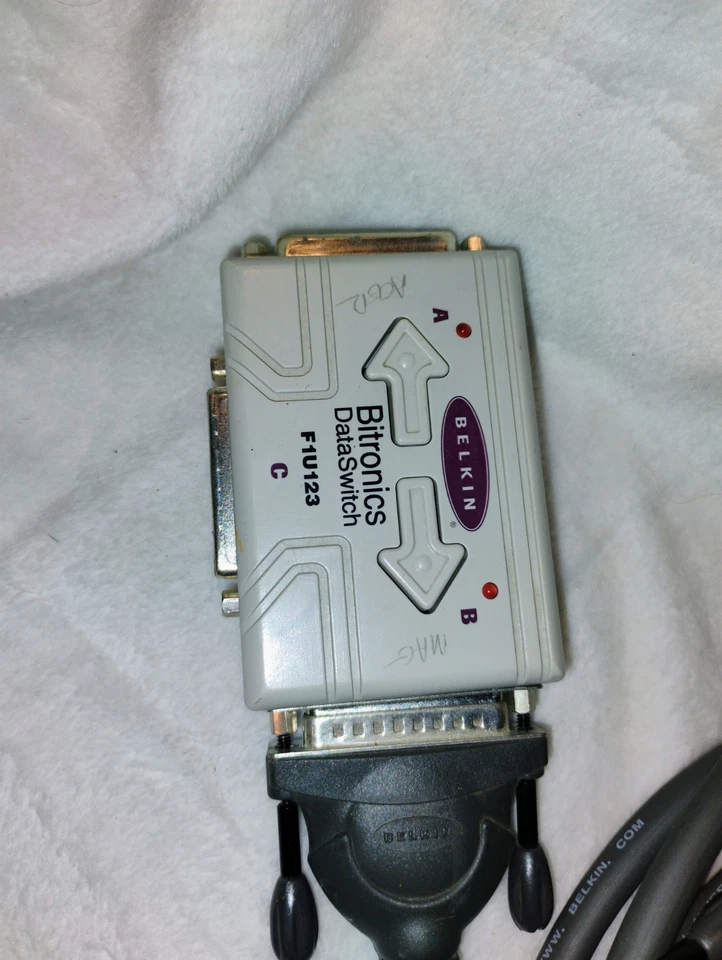 Belkin F1U123 Bitronics Data Switch 3 Parallel Port, 2 Cables Included! TESTED! - Image 2 of 4