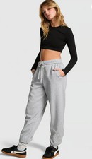 Victoria's Secret NWOT Ivy Fleece Campus Sweatpants Gray Bling Size Small