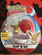 Pokemon EEVEE Clip n Go + Red Poke Ball - New - Battle Ready