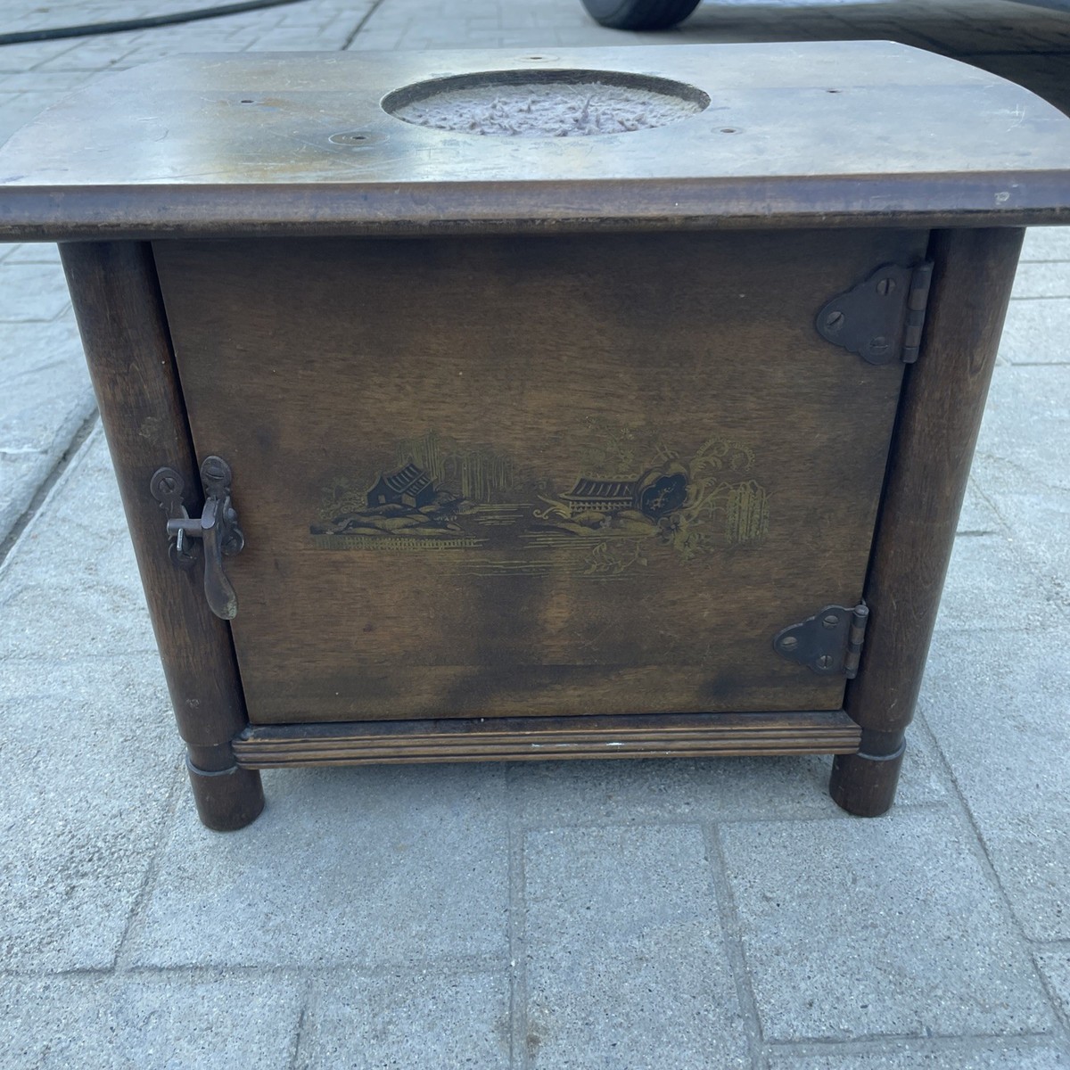 H. T. Cushman Smoking Stand | eBay
