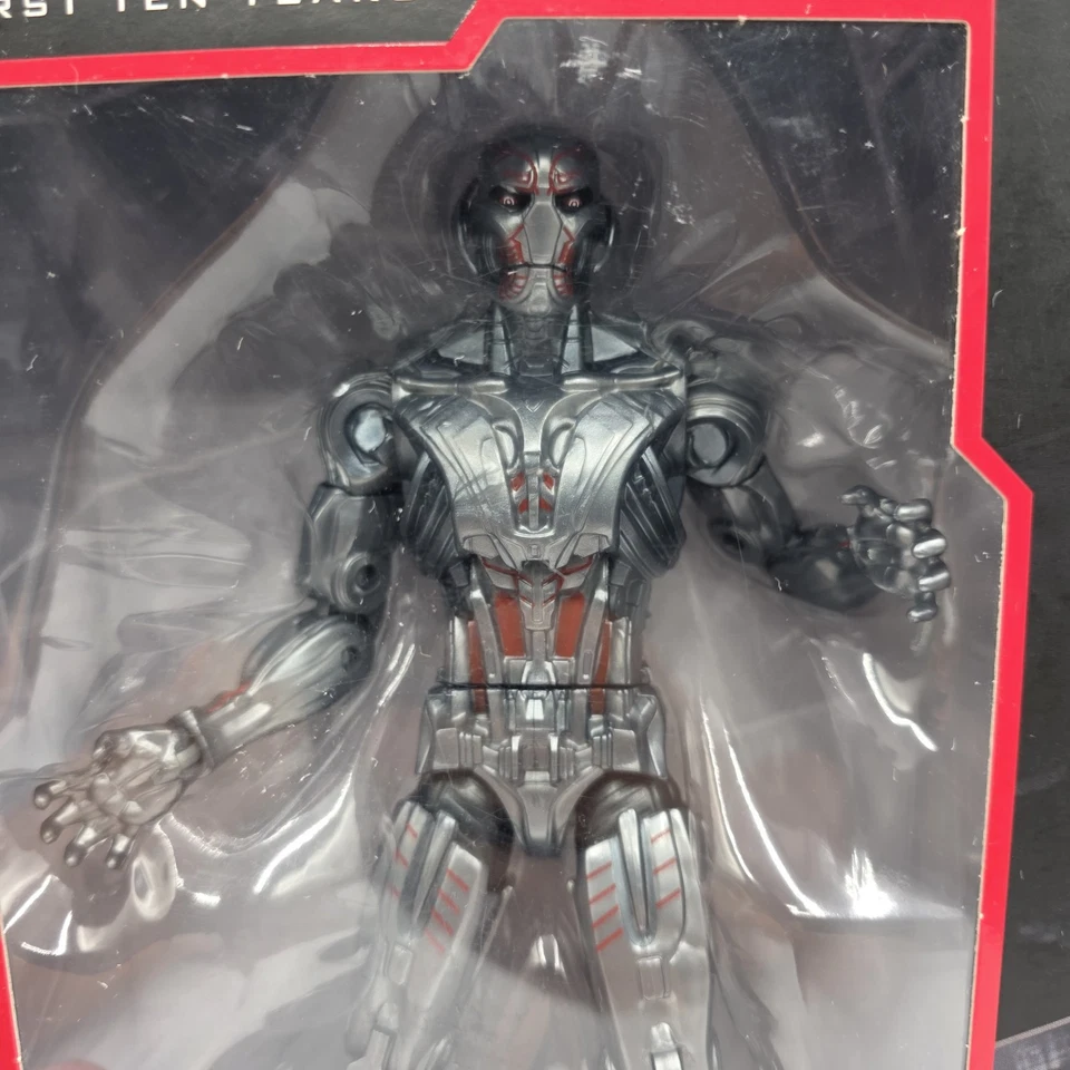 "Nueva figura Hasbro Marvel Legends Series The First 10 Years ULTRON 8"" SIN USAR, EN CAJA SELLADA" Foto 2 de 4
