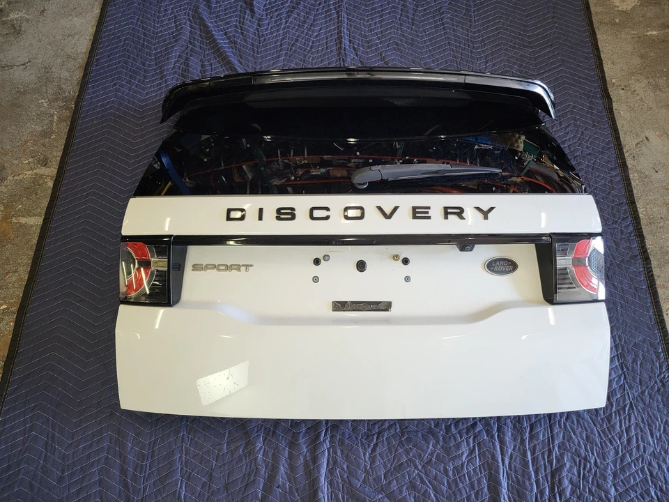 LAND ROVER DISCOVERY SPORT 2019 Liftgate Tailgate Trunk Deck Lid Hatch USED OEM - Image 2 of 4