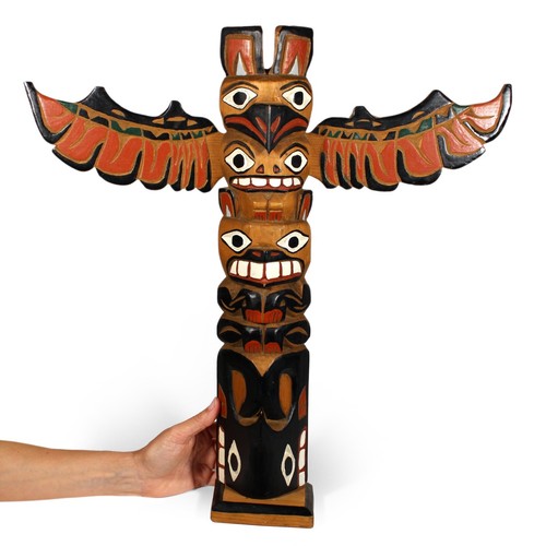 TOTEM POLE CARVED PAINTED WOOD ARTIST INITIALS TM 19.25" VINTAGE FIRST NATIONS - Picture 2 of 8