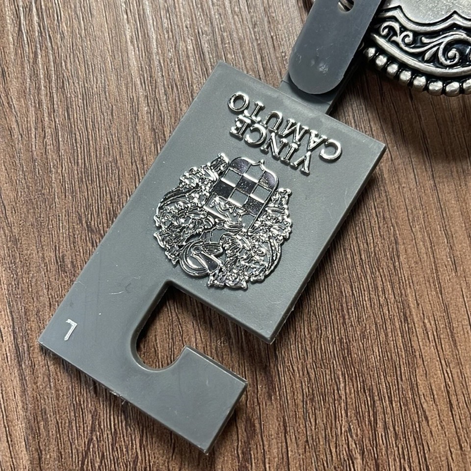 Vince Camuto size Large black leather woman belt eBay