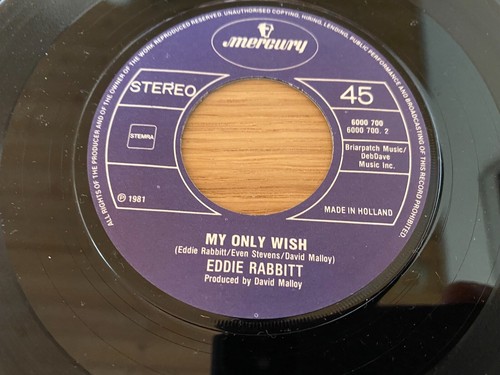 EDDIE RABBIT "STEP BY STEP / MY ONLY WISH" 1981 MERCURY RECORDS HOLLAND PRESSING - Picture 12 of 12