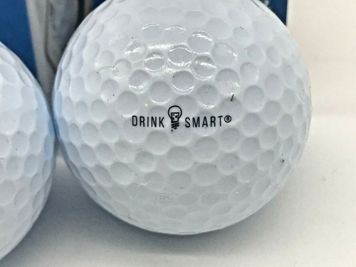4 bolas de golf de whisky whisky canadiense club de colección caja nueva 2020 - Imagen 5 de 5