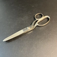 Vtg WISS Pinking Shears Sewing Scissors Chrome Heavy Duty Right Hand Scalloping