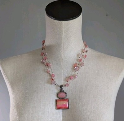 Lia Sophia Vintage mehrsträngige Perlen Halskette 12'' Rosa & Rosenquarz Anhänger 