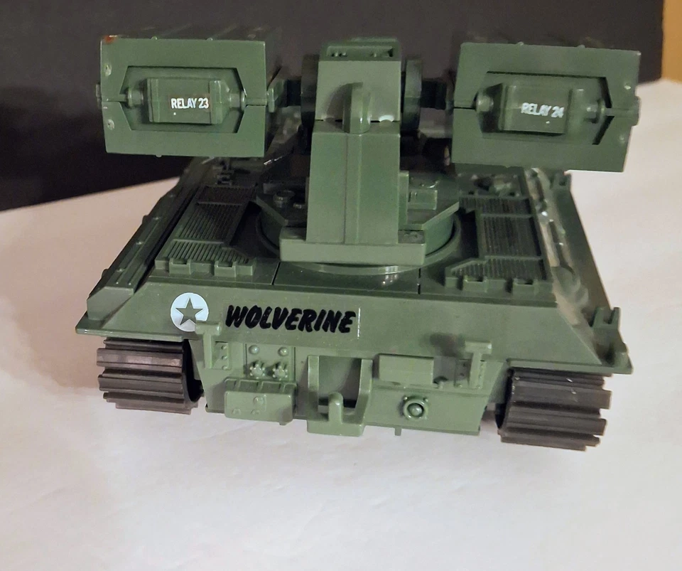 Vehículo tanque GI Joe Wolverine 1983 con lanzacohetes G-27 Foto 3 de 4