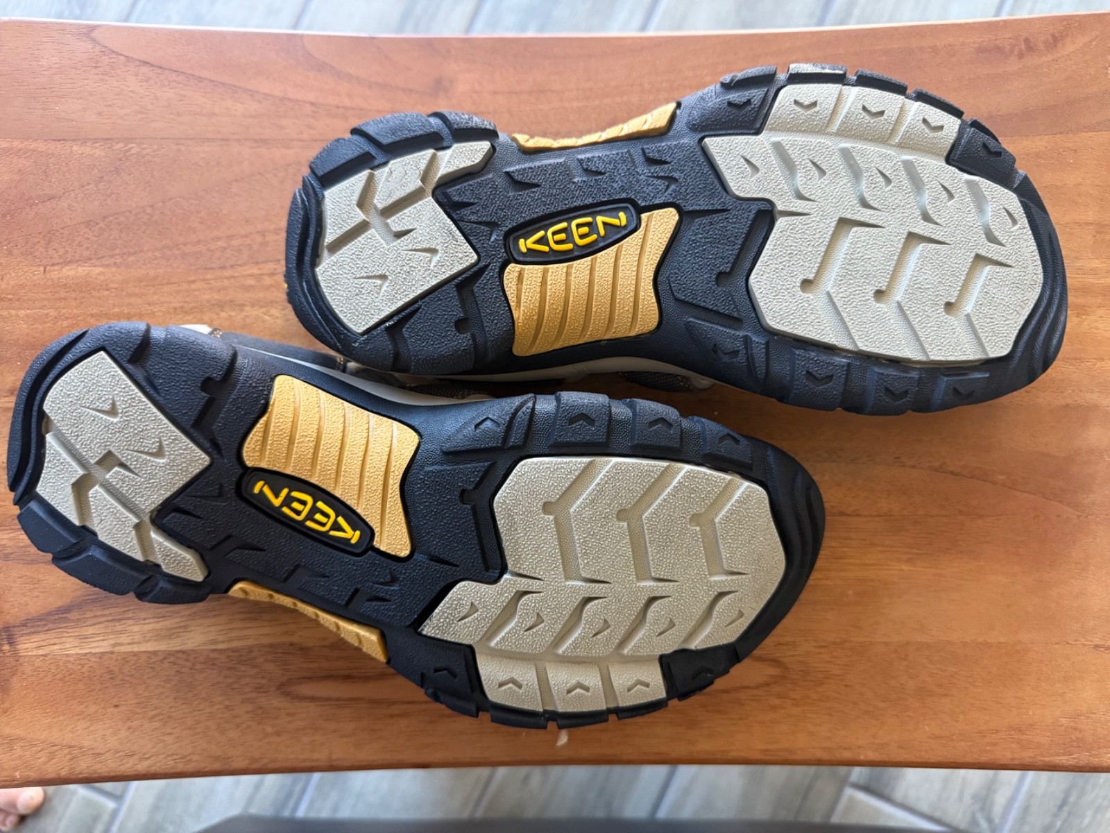 Sandali Keen Newport H2 uomo 8 5 verde