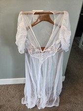 Vintage USA Val Mode Lingerie Robe Lace Ivory Large