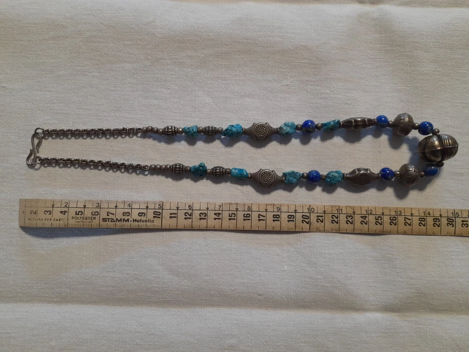 Lotto tre collane vintage etniche, osso, turchese, pietre, metallo, colorate - Immagine 4 di 4