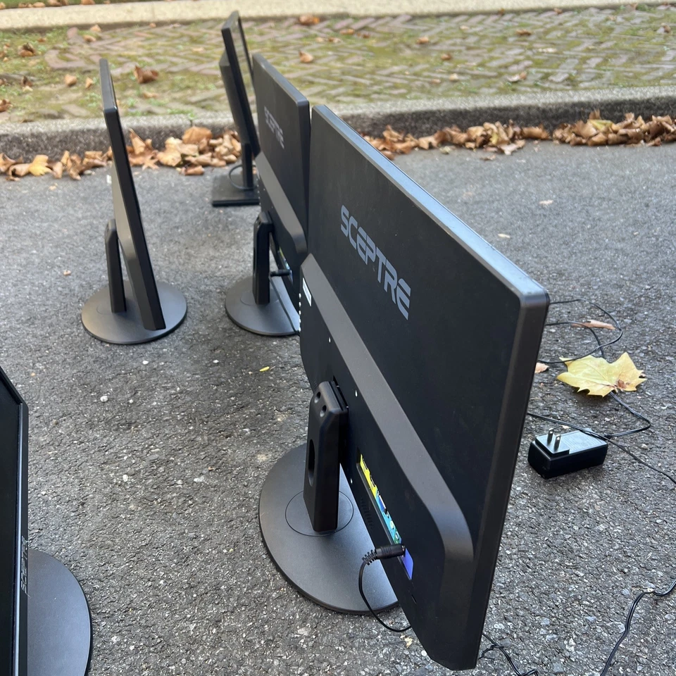 Monitor LED pantalla ancha Sceptre 24 pulgadas ¡LOTE de 4! Compre 3 y obtenga un paquete gratis  Foto 3 de 3