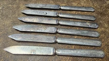 Vintage set of William Rogers Set of 6 Butter Knives silverplate collectable