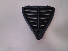 CM00510100NC GRIGLIA SCUDO ANTERIORE USATA PIAGGIO NRG MC3