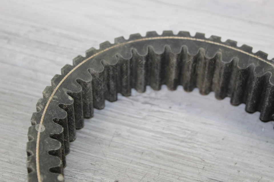 Ski-doo Summit 800 Drive Belt 417390383 - Image 2 of 4