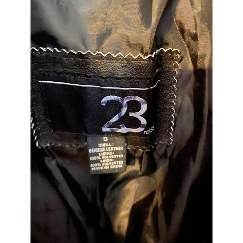 Jacket image 2