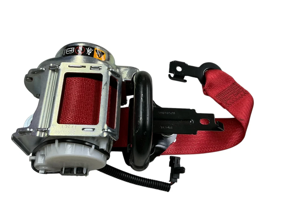 Chevy Camaro SS 2016 17 18 19 20 21 22 23 2024 cinturón de seguridad delantero derecho rojo Foto 2 de 4