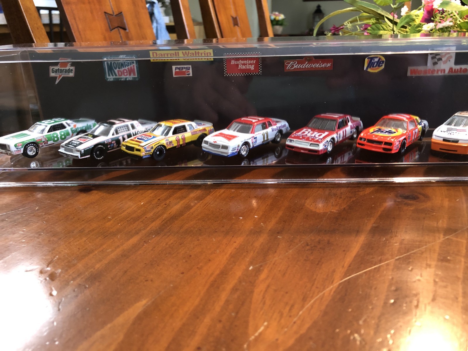 READ-Darrell Waltrip-Through the Years-1/64 Custom 7 Car Display-Mt.Dew,Bud,Tide