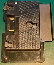 Anton/Bauer QR-DSR Gold Mount Adapter for Sony XD-CAM HD, DSR series, and DVCAM