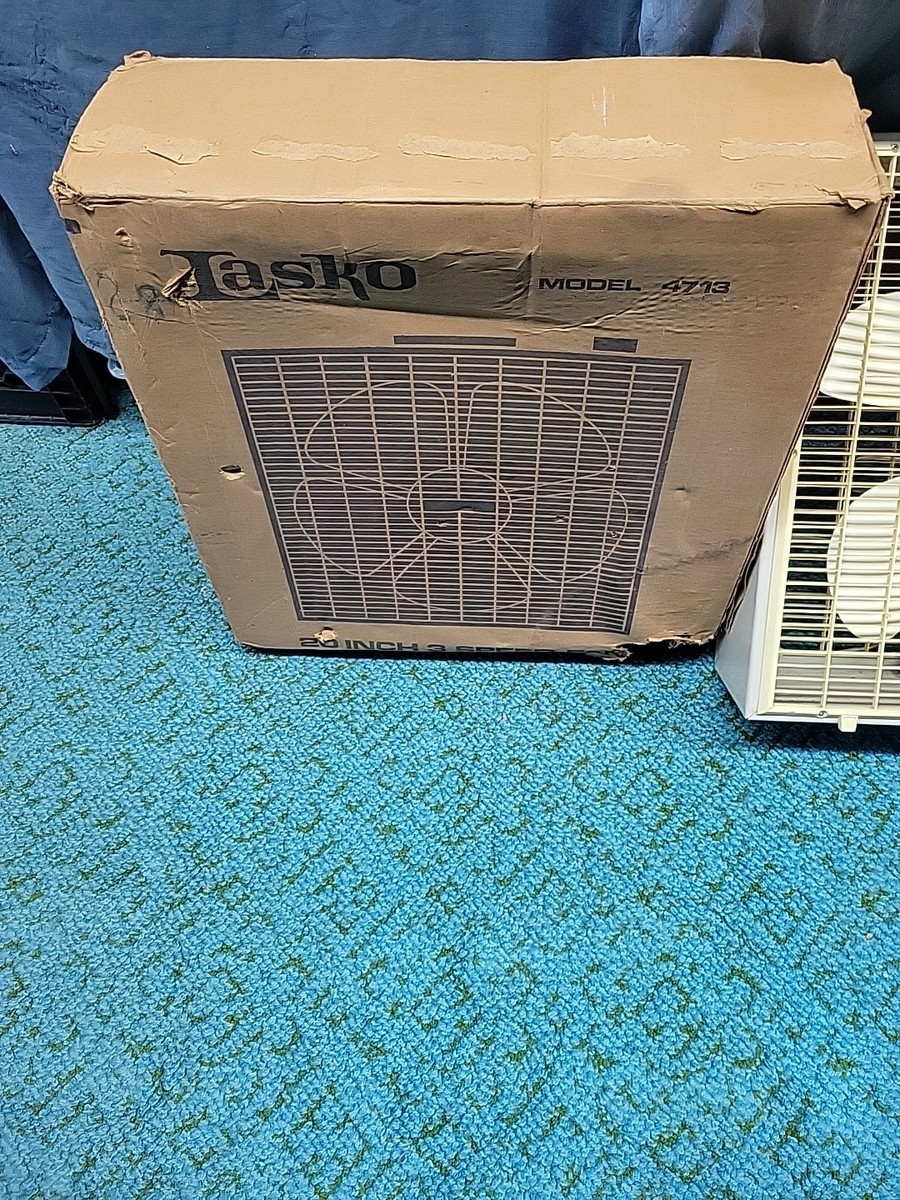 Vintage Lasko Box Fan 3 Speed Metal Original Box Tested Model 4713