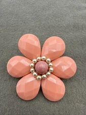 Large Peach Faceted Plastic Flower w Center Bead & Faux Pearl Beads Pin Brooch