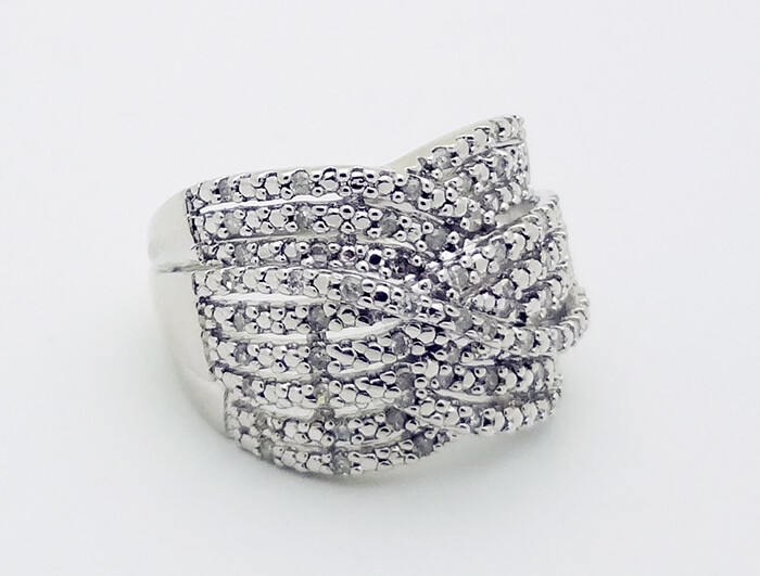 Brand New SUN Sterling Silver Diamond Grams Ring Size