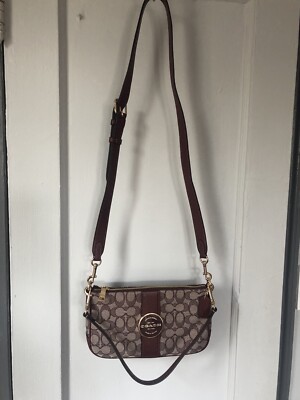 NWOT Coach C8306 Lonnie Baguette Signature Jacquard Shoulder Crossbody  Wine