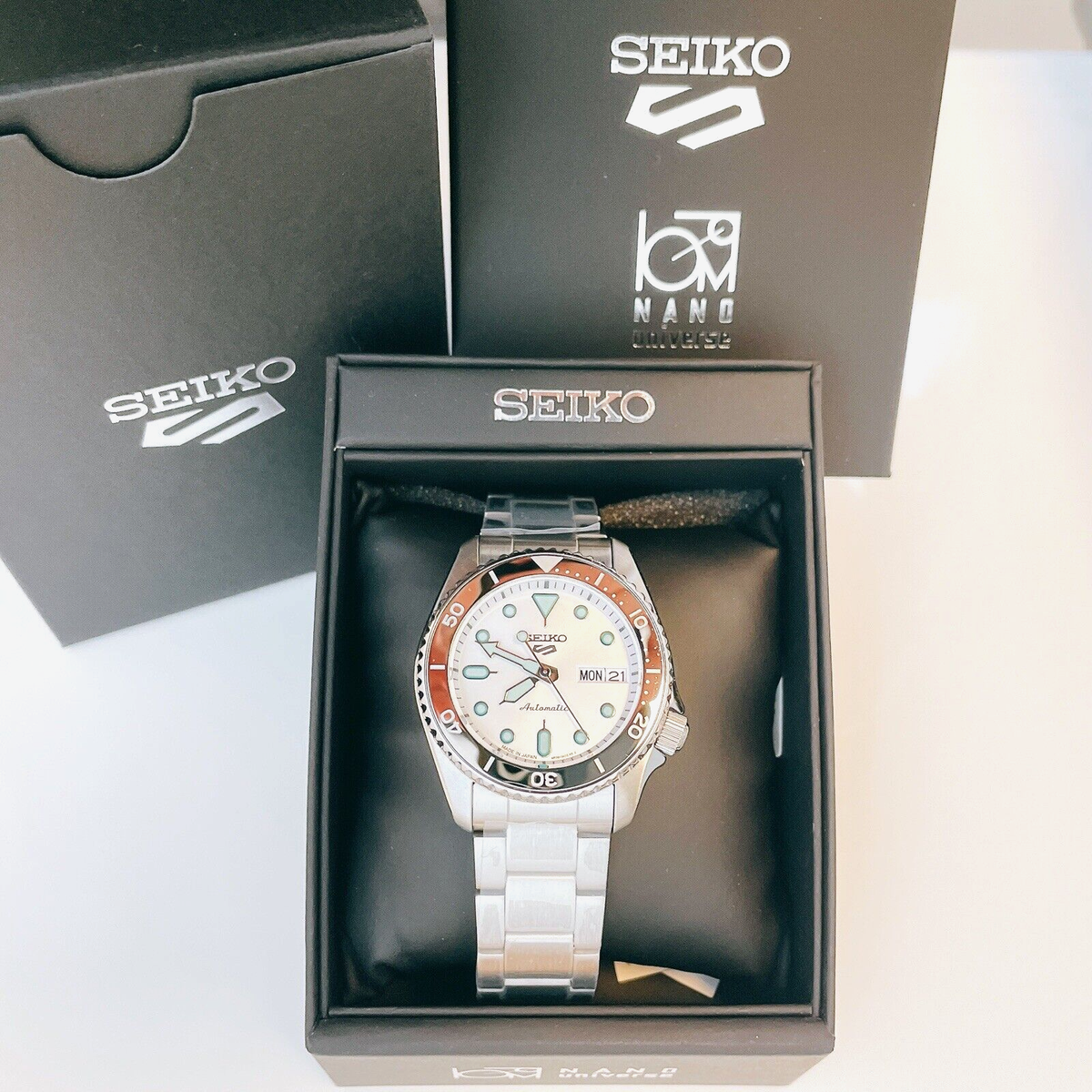 SEIKO 5sports 38mm SBSA273 ナノユニバース モデル s-l1200.png