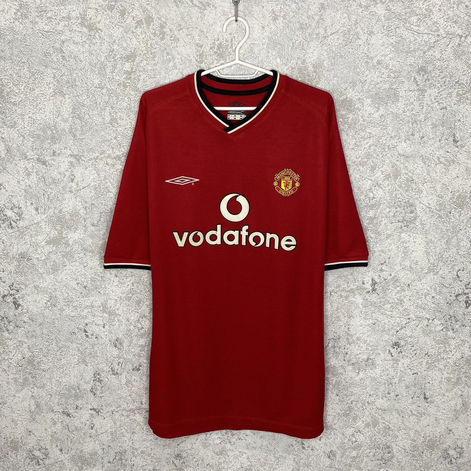 Umbro Manchester United Vintage 2000-02 Home Football Shirt Jersey, Medium Men’s