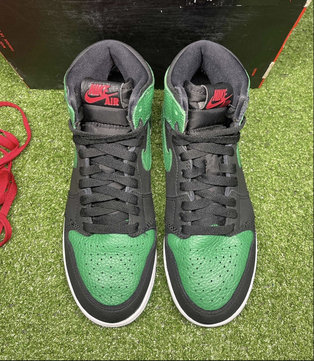 Size 5Y - Air Jordan 1 Retro OG GS Pine Green 2.0 Size 5Y - Air Jordan 1 Retro OG GS Pine Green 2.0