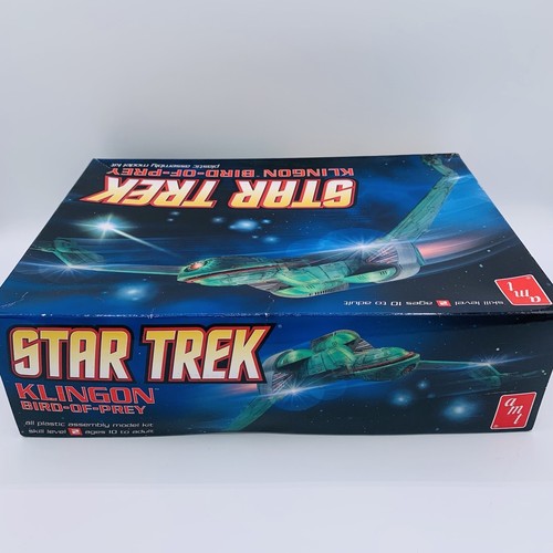 AMT Star Trek Amt664 Star Trek Klingon Bird of Prey Plastic Model Kit 2010 NIB - Picture 7 of 19