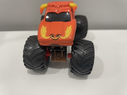 Spin Master Monster Jam Truck El Toro Loco Series 20 Shear Madness 1:64 Car Toy - Picture 2 of 7