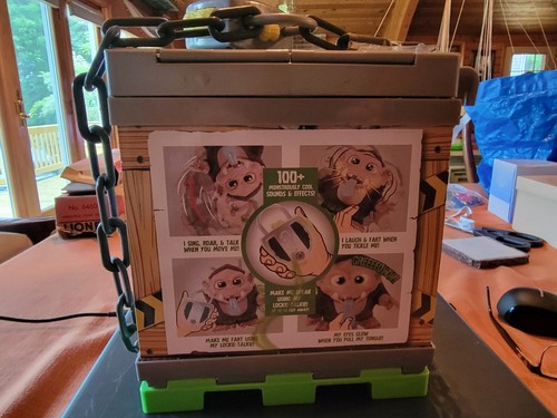 Big Blowout Crate Creatures Surprise Croak with “Lockie Talkie” 2018 Brand New - Picture 4 of 7