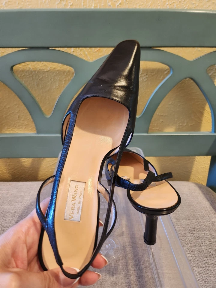 Vera Wang Black Leather Kitten 2" Heels  Slingback  Sz 7 Pointed Toe Italy  - Image 3 of 4