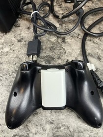 Guaranteed Work Xbox 360 S Slim 250 GB W/ 4 Games & Controller