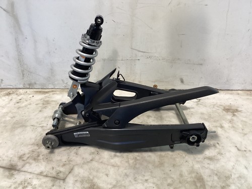 2025 21-25 Yamaha YZF R7 REAR BACK SUSPENSION SWINGARM SHOCK SWING ARM AXLE OEM