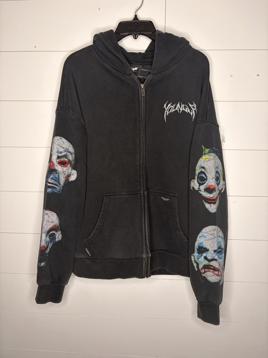 YOUNGLA 5211 - BATMAN ZIP-UPS JOKER CLOWNS SIZE Large-SOLD OUT