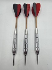 Vintage Unicorn Tom Barrett Darts - Black And Red Feather Flights - 28g