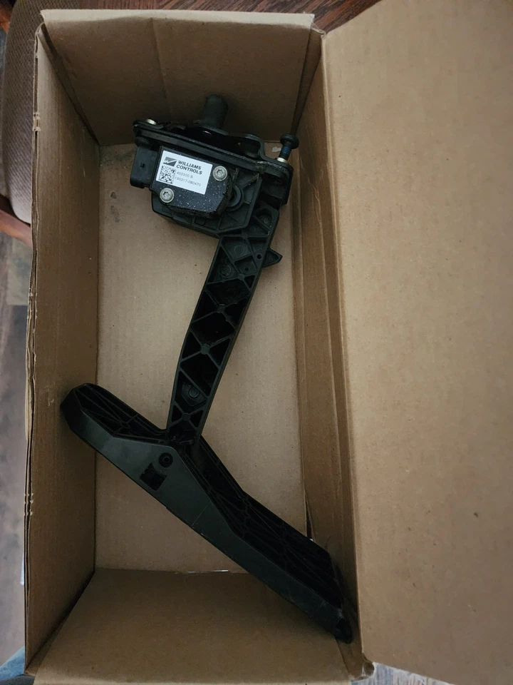 5700ex Western Star 2020 posición del acelerador pedal del acelerador Foto 3 de 4