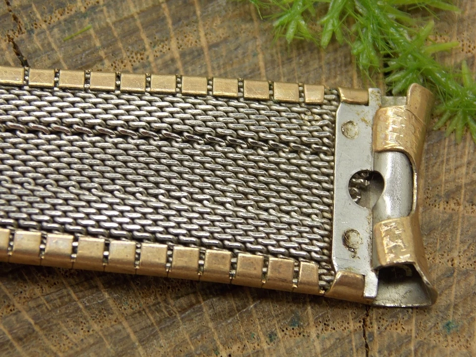 Finesse for Bulova Vintage 17.5mm Gold Filled Deployment Watch Band Pre-Owned - Image 3 of 4