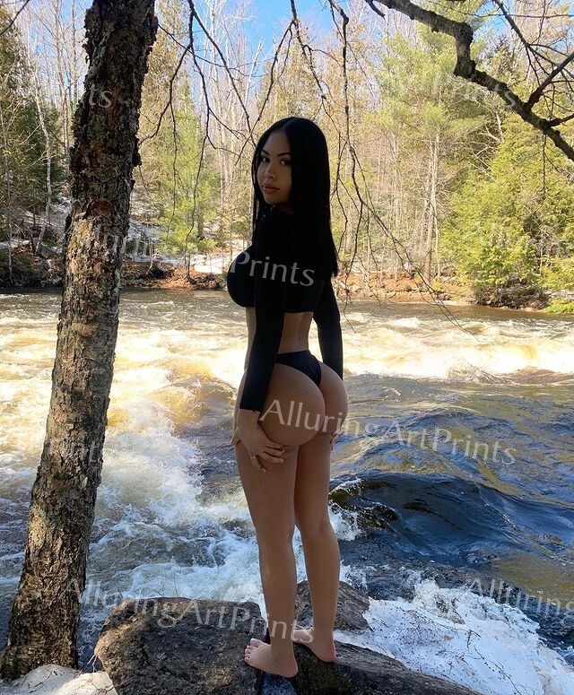 Latina Model Photo Print Pretty Woman Petite Big Boobs Butt Legs -C325
